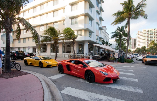 Автомобили класса люкс в Майами