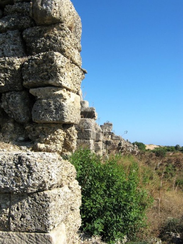 Городские стены Античного Сиде