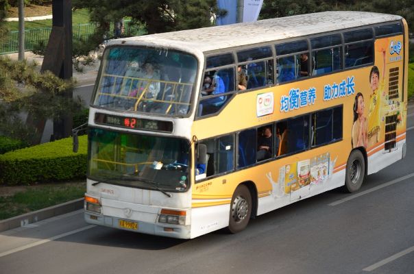 Автобус № 2 в Шанхае
