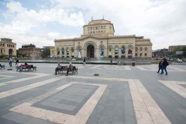 Ереван площадь республики