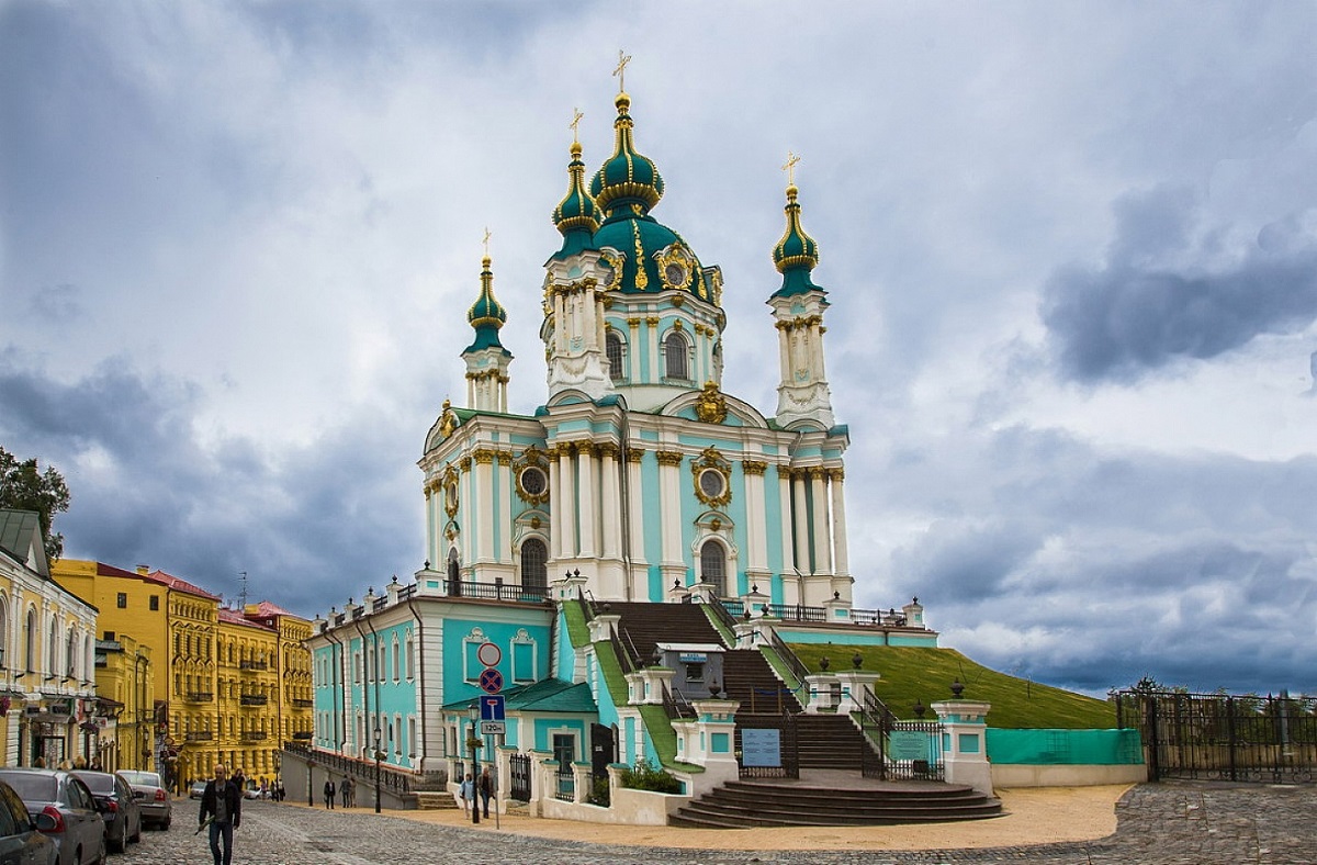 Церковь в киеве. Андреевский собор в Киеве Растрелли. Андреевская Церковь Франческо Растрелли. Церковь на Андреевском спуске в Киеве. Андреевская Церковь,арх. Бартоломео Растрелли, Киев, Украина,1754 год..