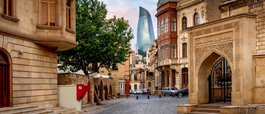Один день в Баку: что обязательно стоит посмотреть и где остановиться?