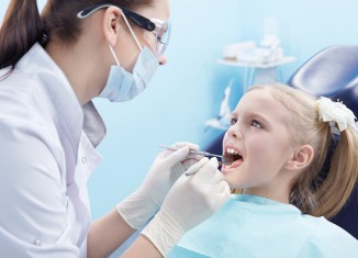 Игрушки, которые помогут вашему ребенку посетить стоматолога