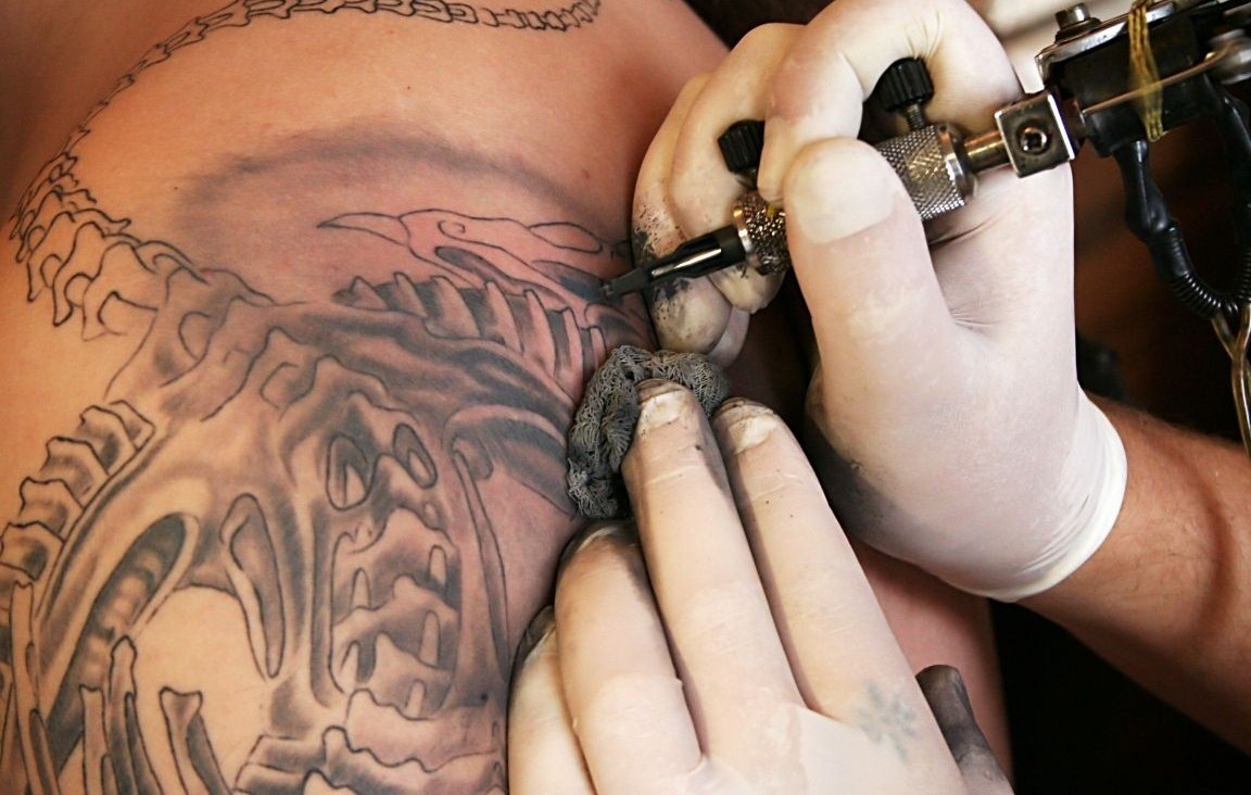 Татуировки за которые могут быть проблемы