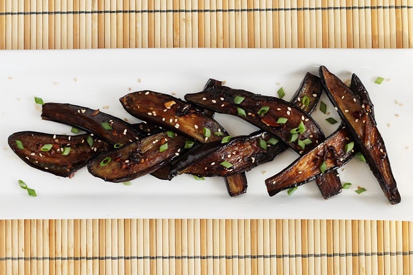 Баклажаны с корейской морковкой, шампиньонами: простой рецепт на зиму