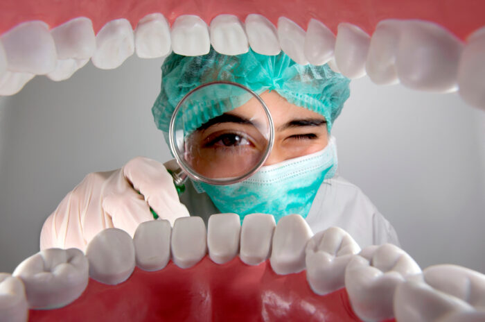 Стоматолог-ортопед, стоматолог-ортодонт, зубной врач, стоматолог-хирург: разница