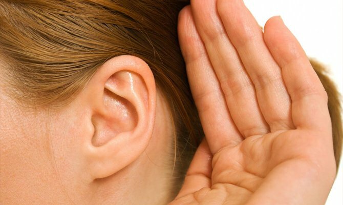 Горят уши – что это значит? К чему горит левое или правое ухо?