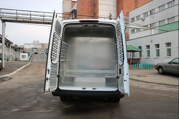 Минский автомобильный завод показал новые микроавтобусы