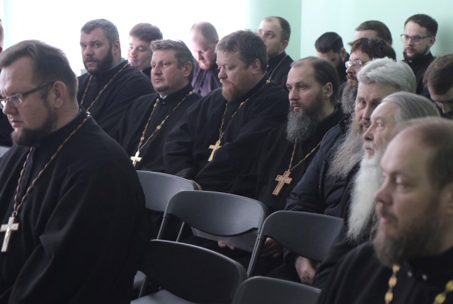 В Брестском городском благочинии прошло собрание духовенства, посвященное коронавирусу