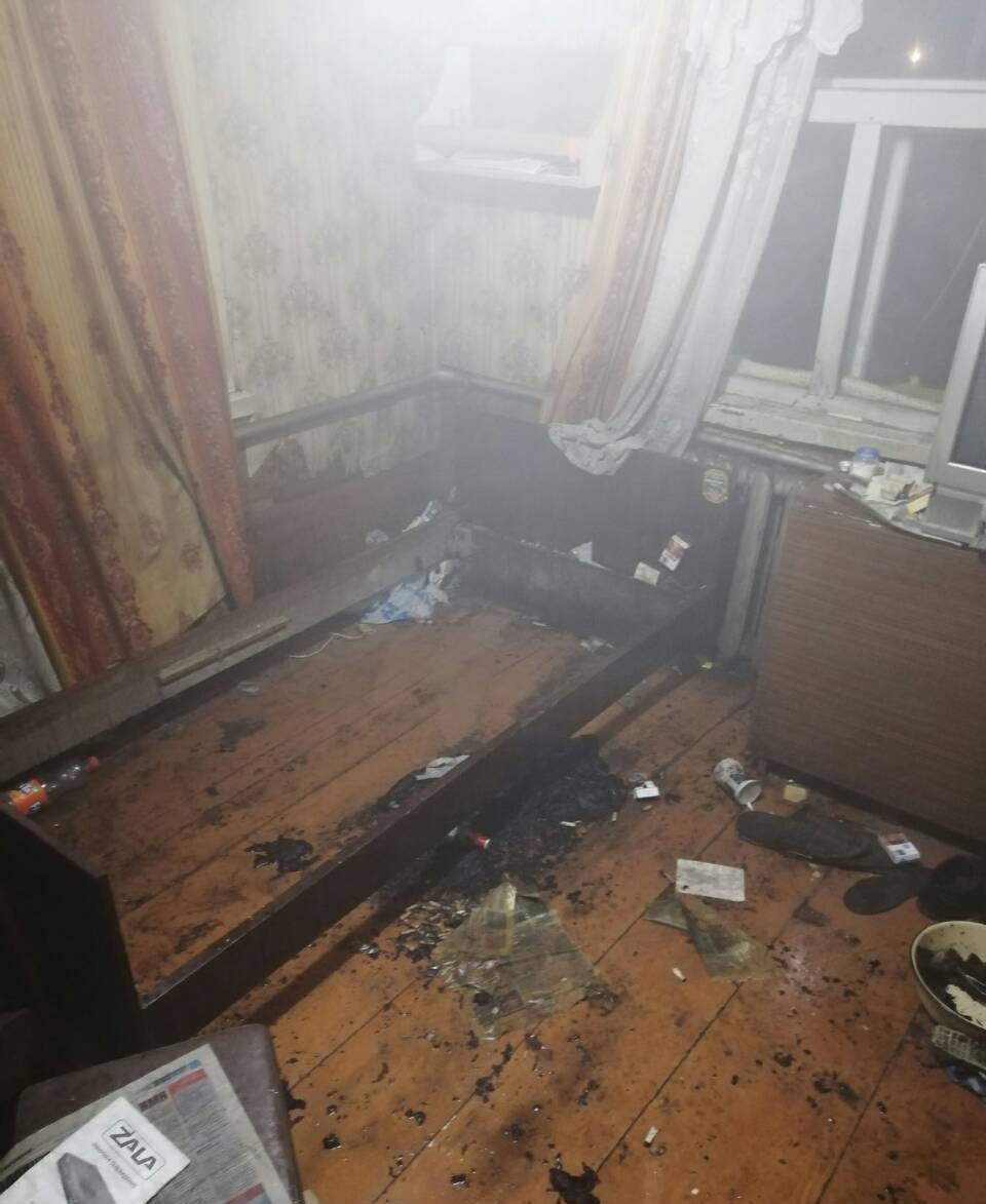 В Узденском районе сельчанин едва не сгорел в своей постели