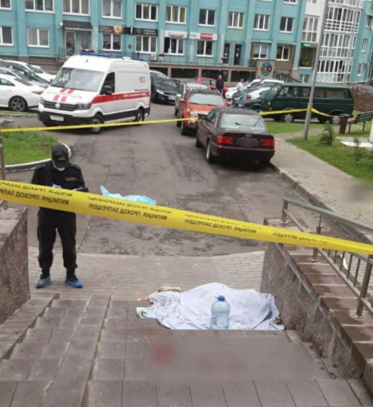 В Минске обнаружили тела мужчины и ребенка с признаками падения с высоты