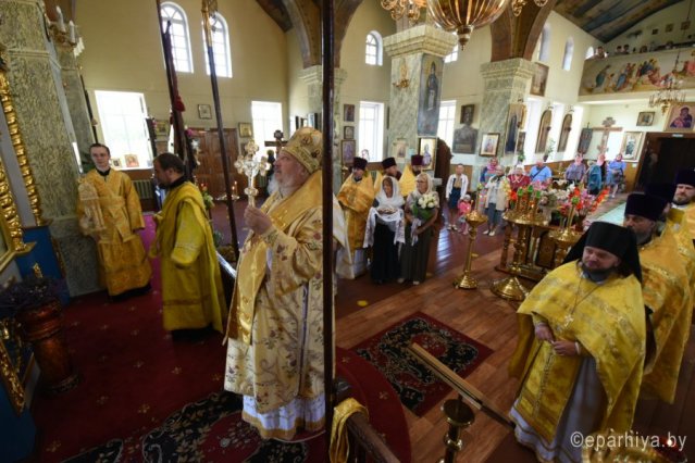 Добруш: Божественная литургия в день памяти святой равноапостольной княгини Ольги