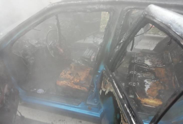 В Минске сгорел 25-летний Ниссан