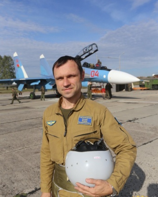 Учебно-тренировочные полеты на истребителях под Барановичами