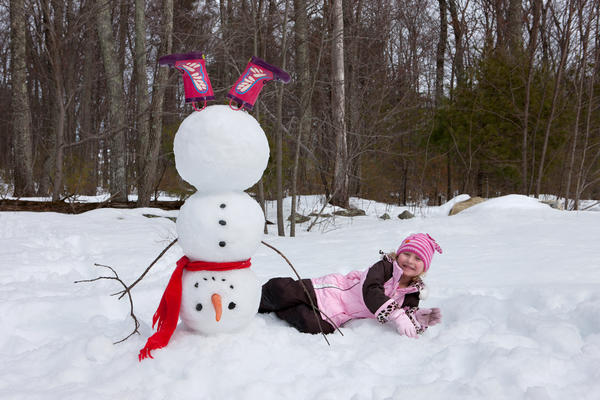 В Сморгони проходит конкурс «Добрый Снеговик»