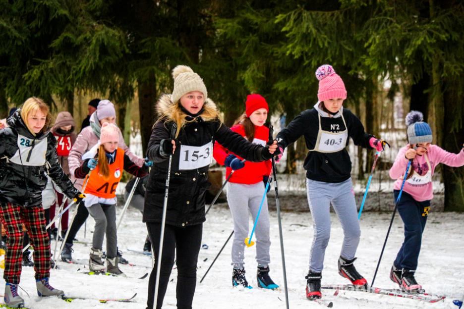 В Печерском лесопарке состоялся праздник «Могилевская лыжня-2021»