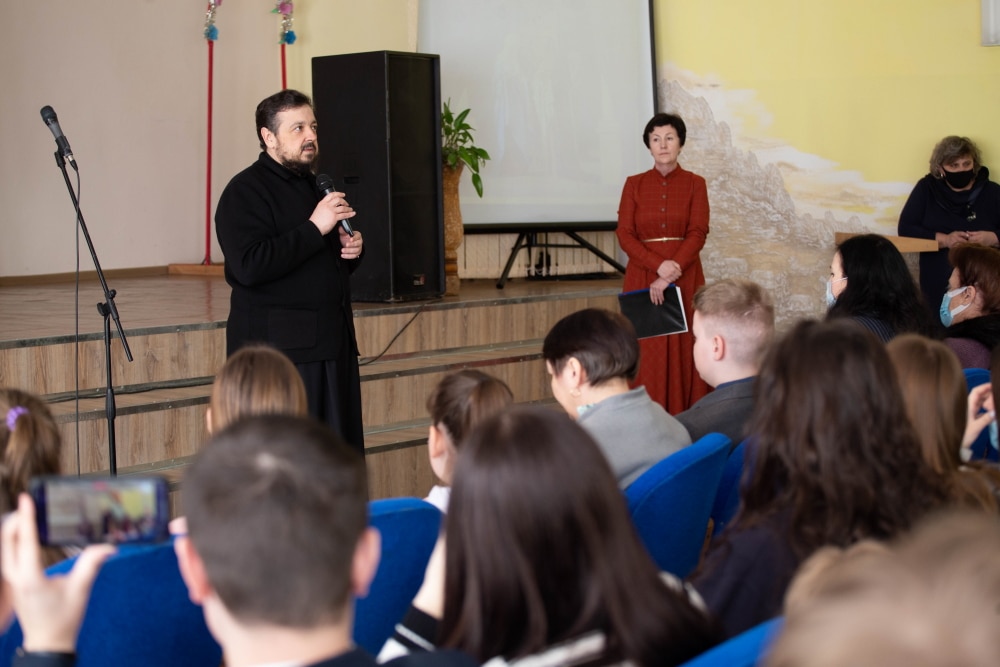 Туровская епархия провела IV образовательный форум православной молодежи