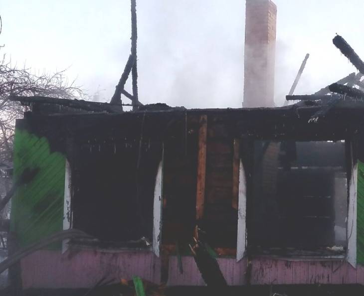 Березинский район: в деревне Гурещина вдруг сгорел пустой дом