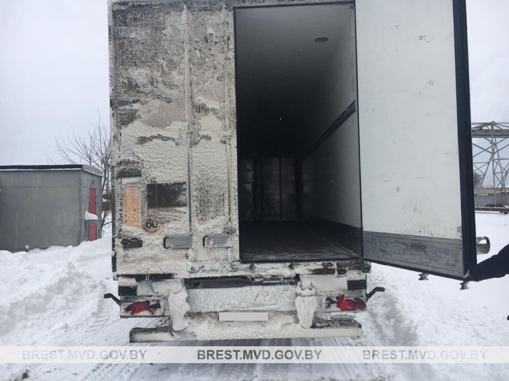 В Ивацевичах милиционеры изъяли около 8,7 тонн спиртосодержащей жидкости