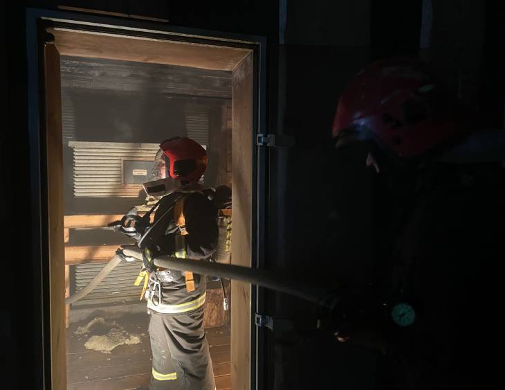 В Минске эвакуировали 200 человек из-за пожара в сауне