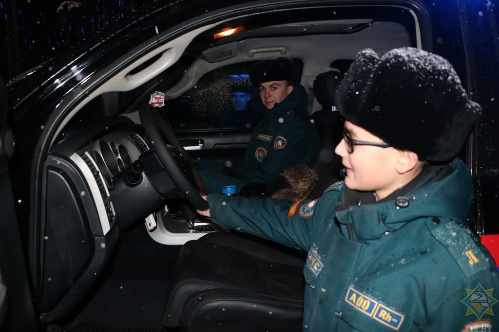 Замглавы МЧС Александр Худолеев посещает с рабочим визитом Гомельскую область