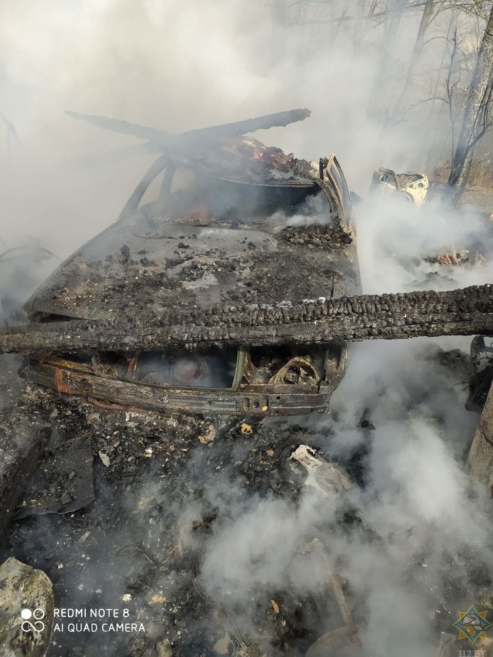В Браславском районе сгорели два винтажных Mercedes