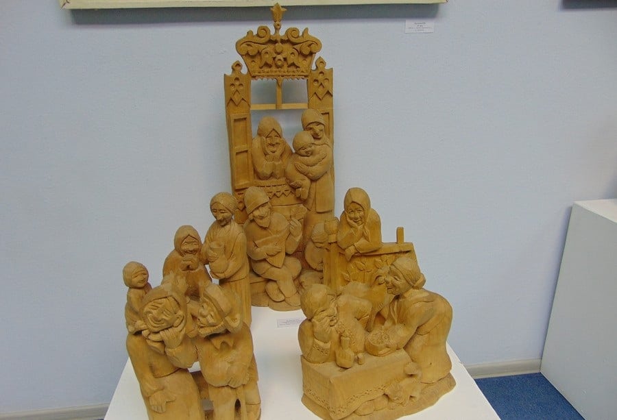 В Витебске открылась выставка деревянной скульптуры «Песня дубравы»