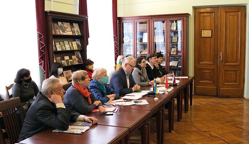В Ростовской области открылась литературно-этнографическая комната имени Ивана Мележа