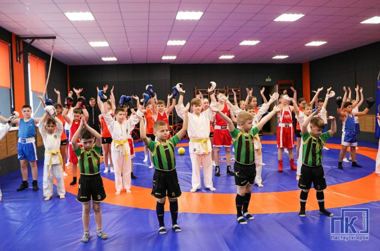 В Поставах открылся зал вольной борьбы для юных спортсменов