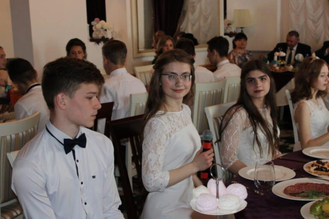 Бал одаренной молодежи во второй раз прошел во Дворце Пусловских