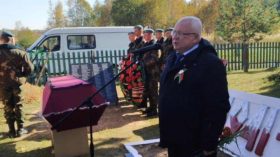В Лиозненском районе перезахоронили останки солдат