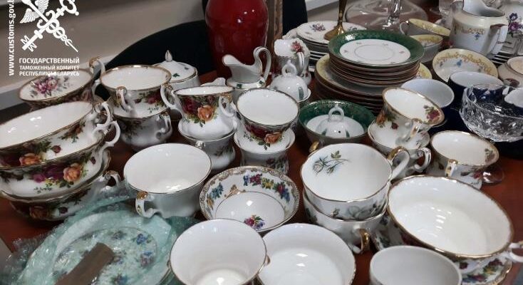 Элитную посуду пытались провезти через границу в Бресте