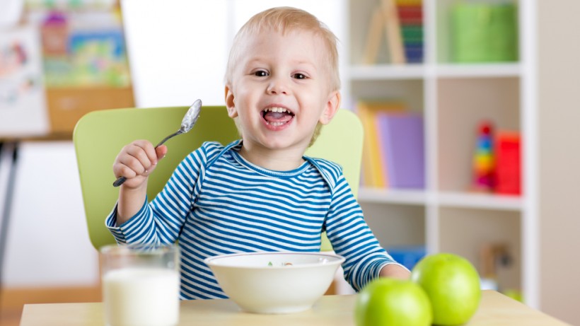 Чем накормить ребенка-малоежку в год: список детских блюд