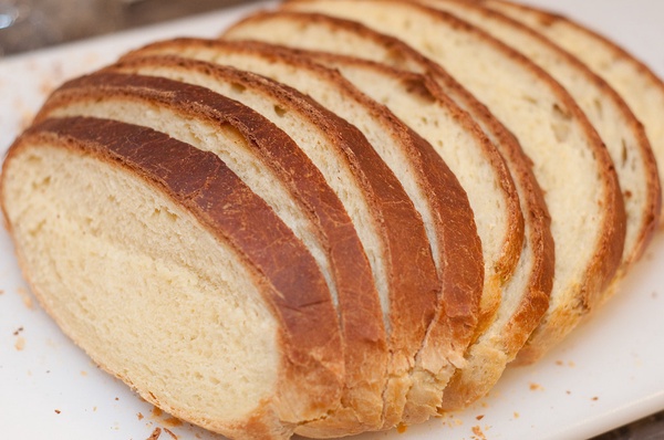 Что сделать с черствым хлебом – варианты использования черствого хлеба