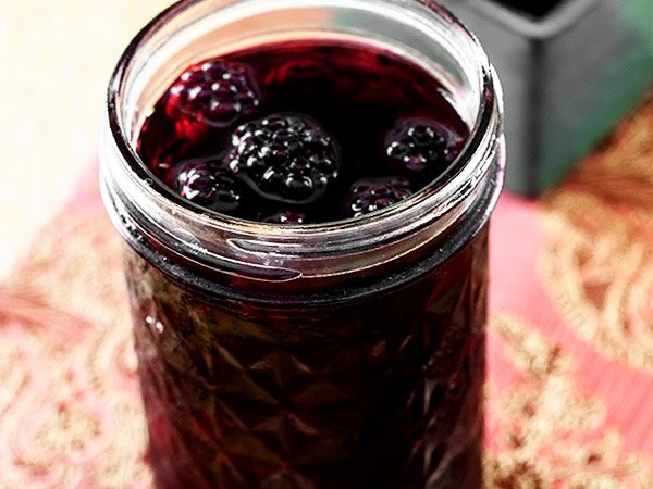 Варенье из черной малины – вкусный и быстрый рецепт зимних заготовок
