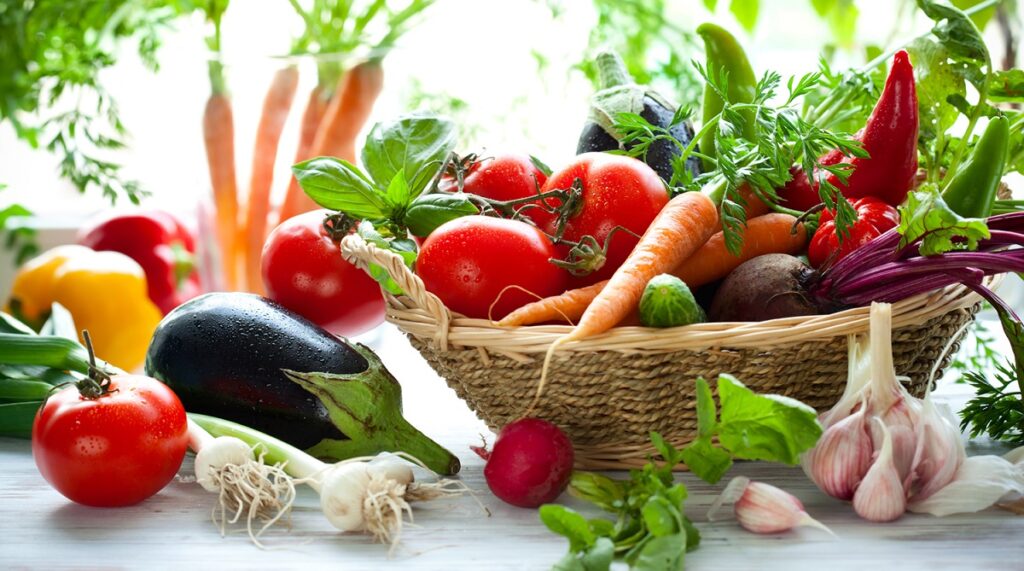 Какие овощи можно есть сырыми, а какие – нет?